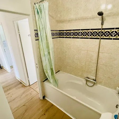 Palmer Furnished Flat